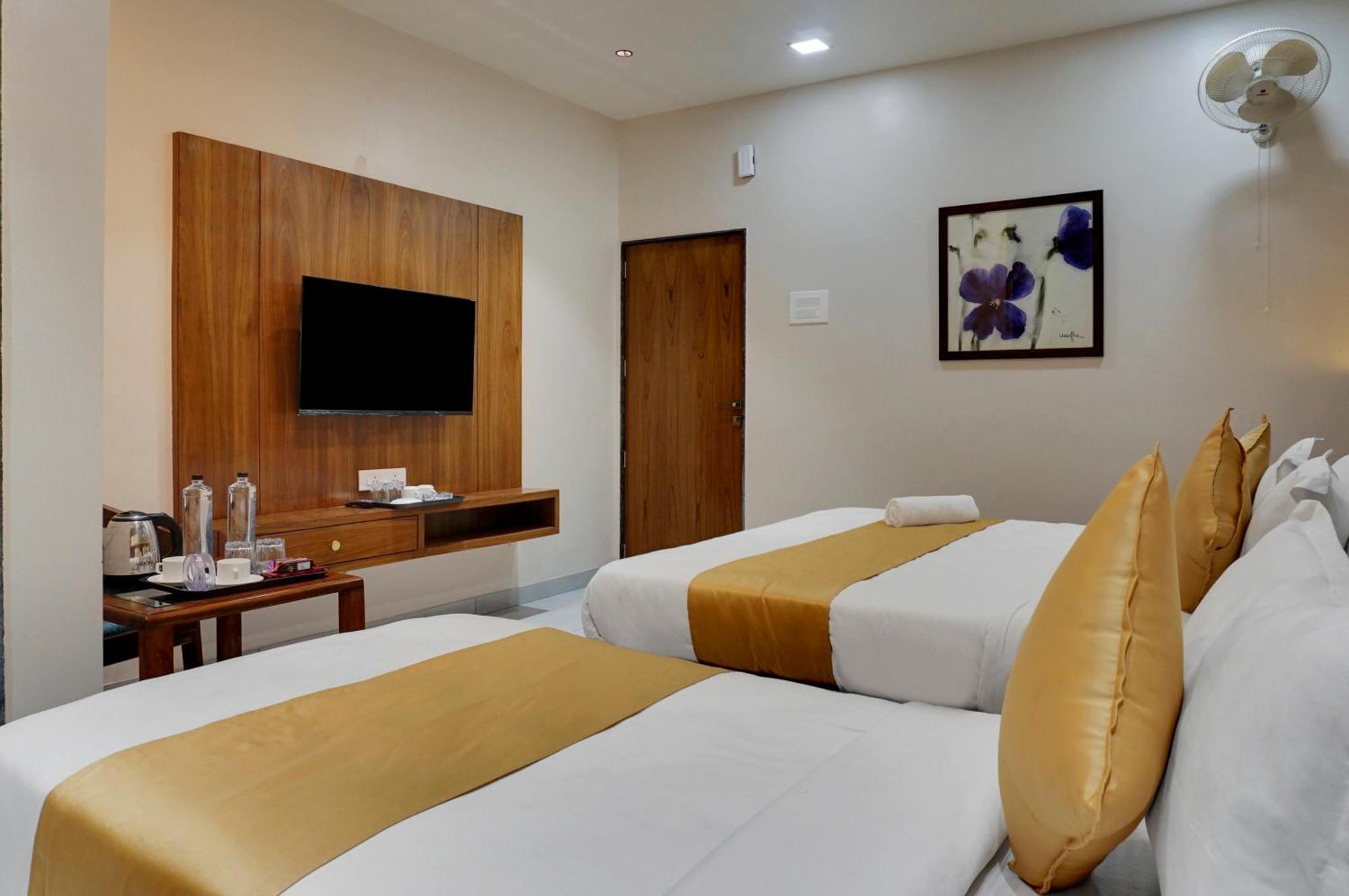 Hotel Sayba Executive Pune Ngoại thất bức ảnh