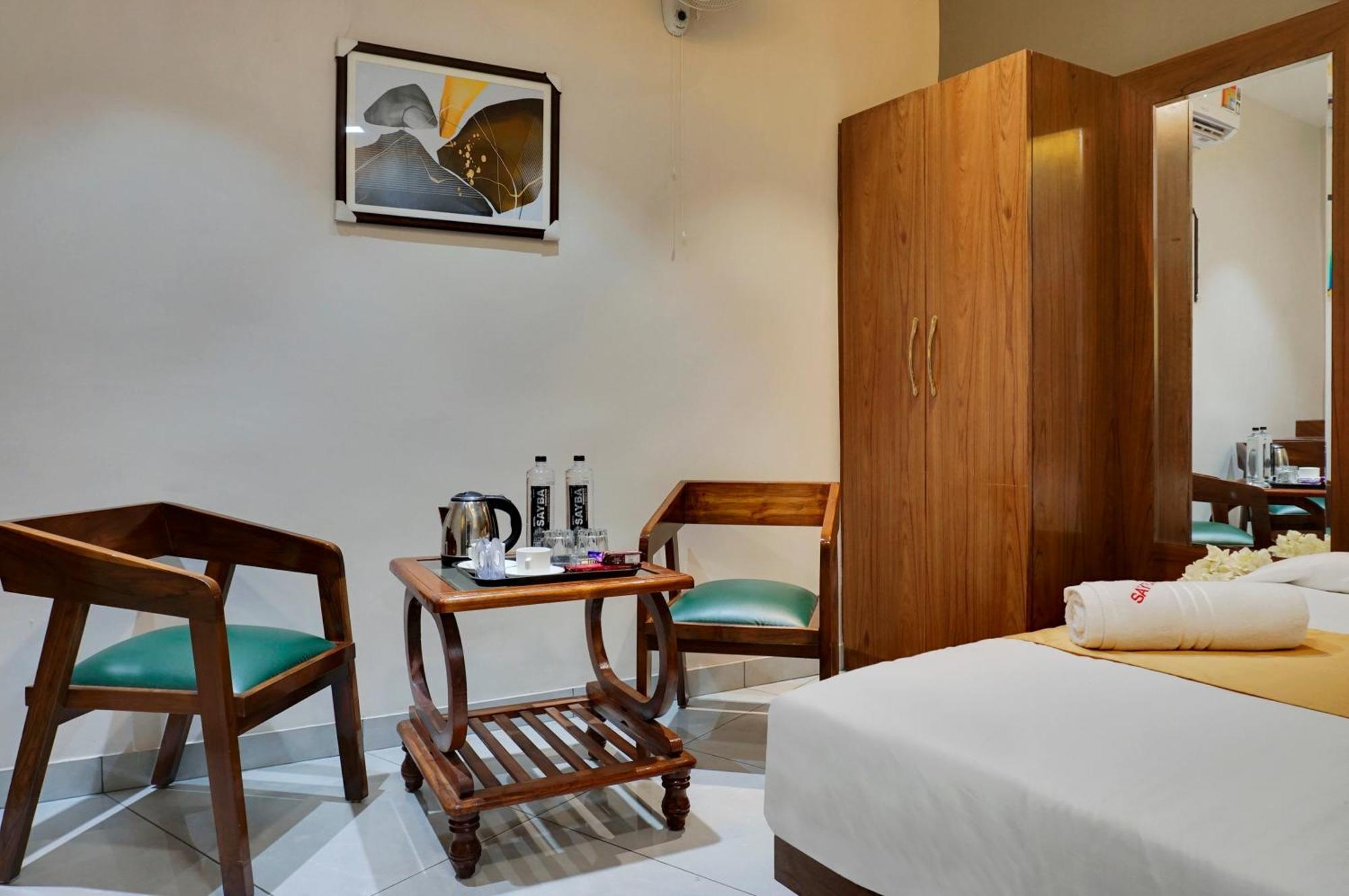 Hotel Sayba Executive Pune Ngoại thất bức ảnh