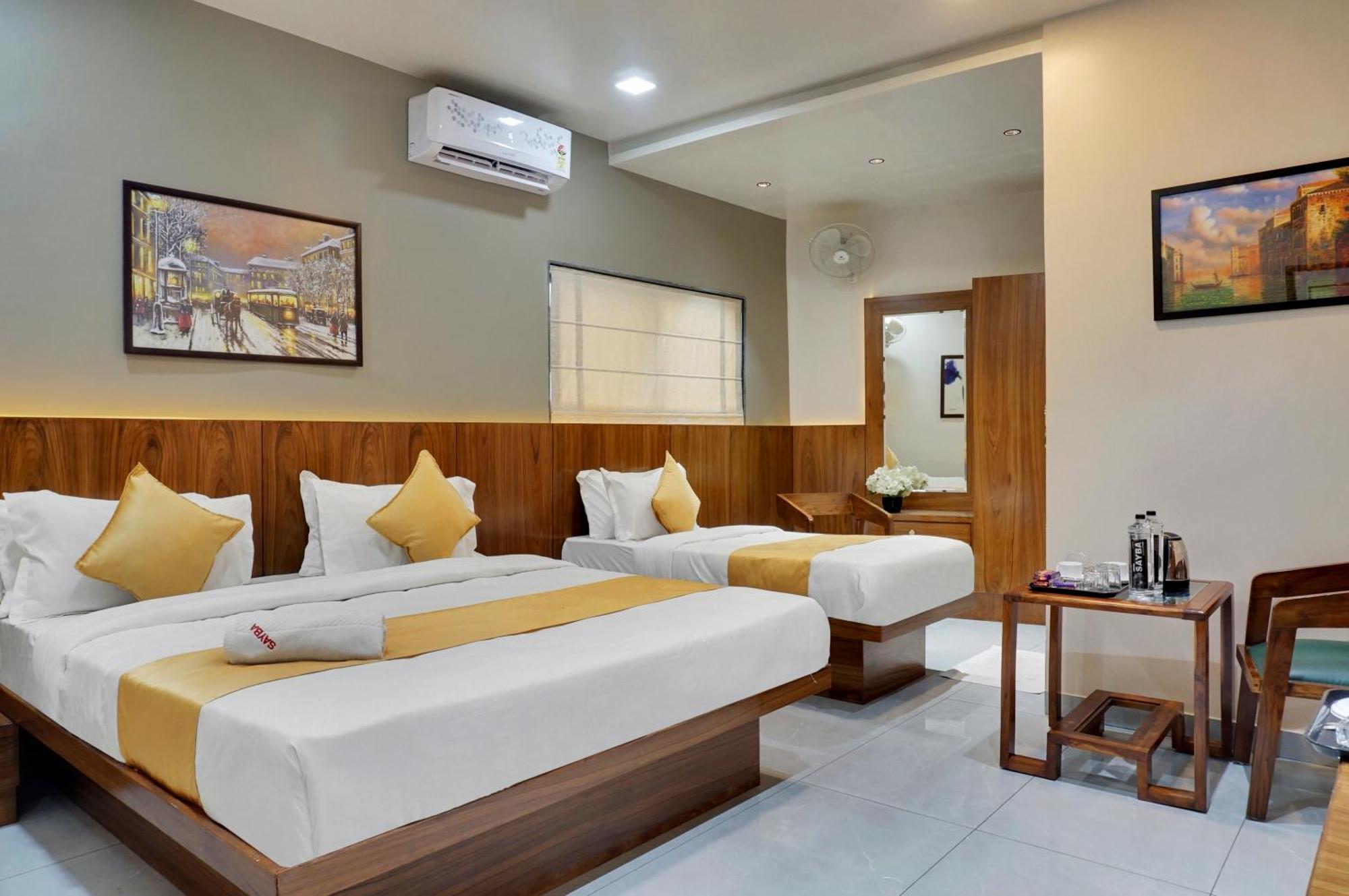 Hotel Sayba Executive Pune Ngoại thất bức ảnh